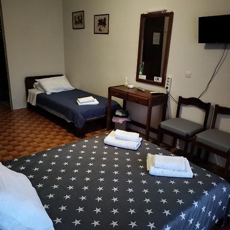 Bissias Guest House Galatás Zewnętrze zdjęcie