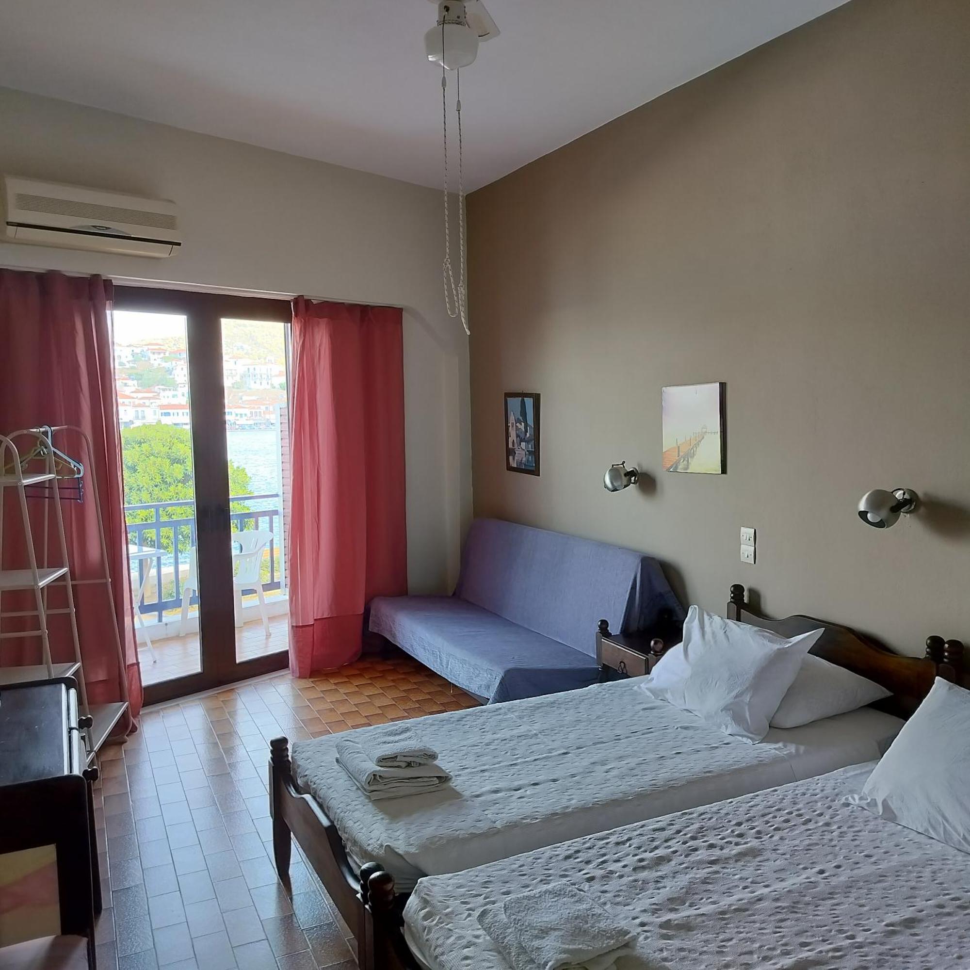 Bissias Guest House Galatás Zewnętrze zdjęcie