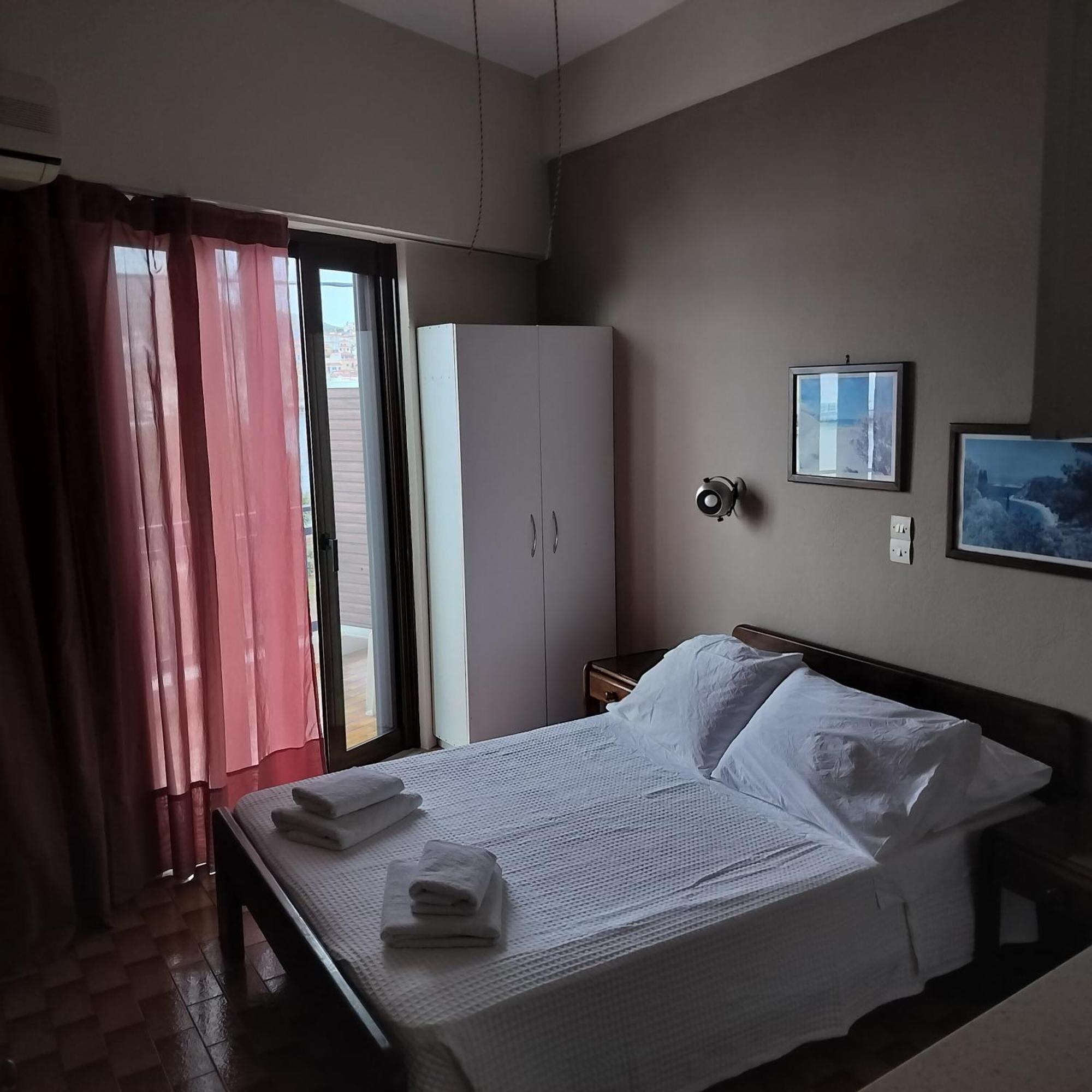 Bissias Guest House Galatás Zewnętrze zdjęcie