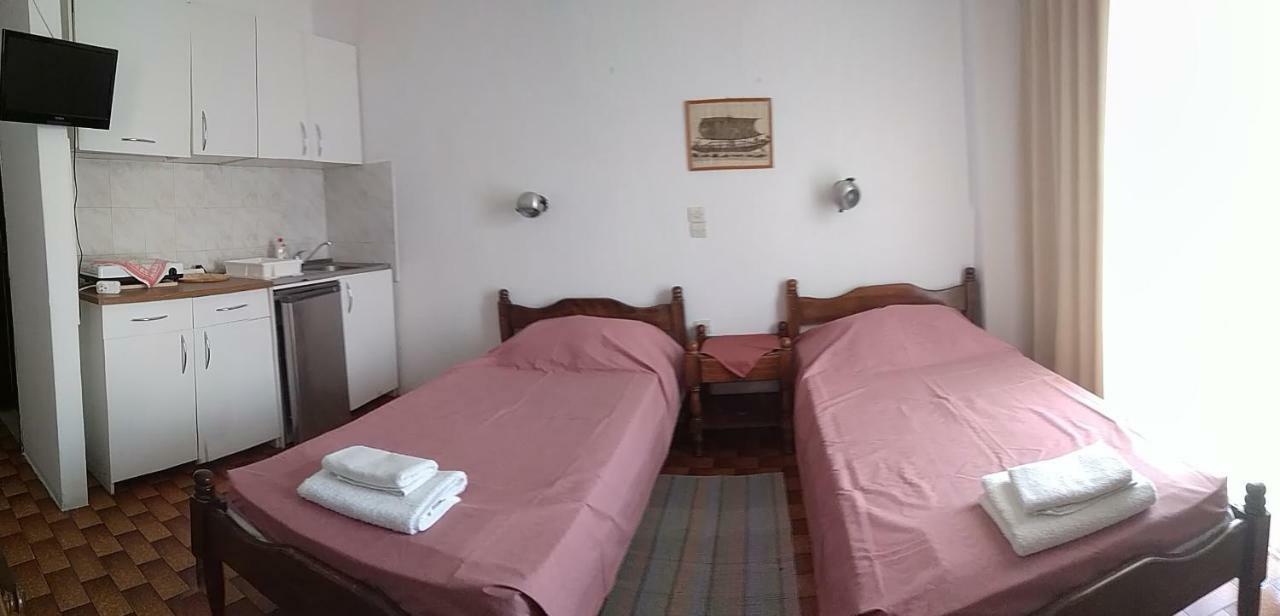 Bissias Guest House Galatás Zewnętrze zdjęcie